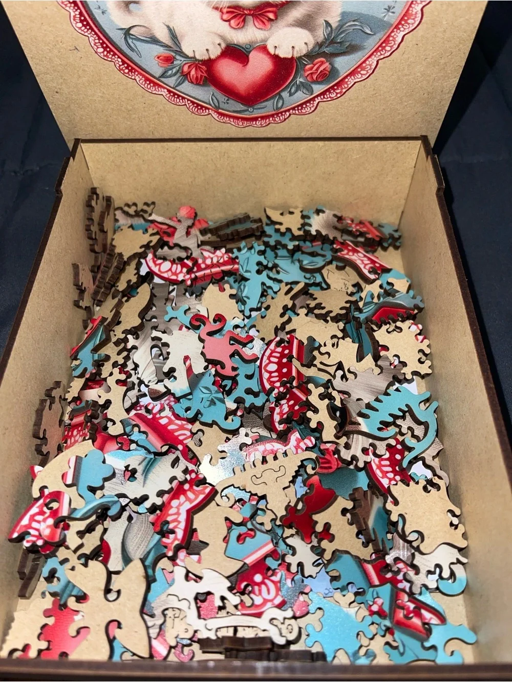 Pink Heart-Shaped Cat Wooden Puzzle - 200 Pieces + Wooden Box